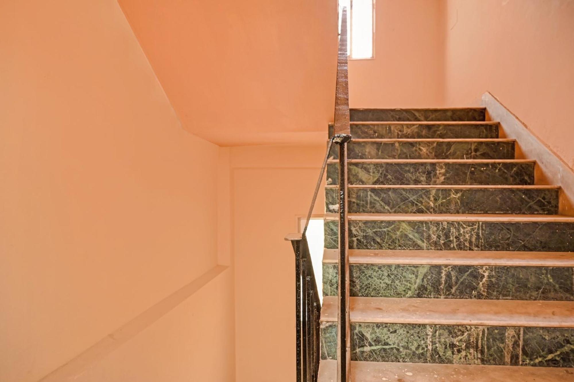 Hotel O Dreamline Kolkata